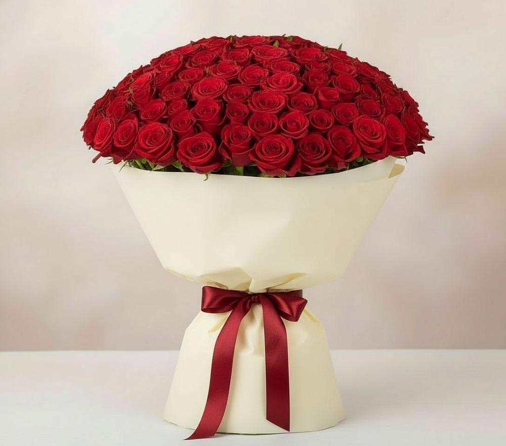 Букет 101 Красная роза Милано в Усть-Цильме