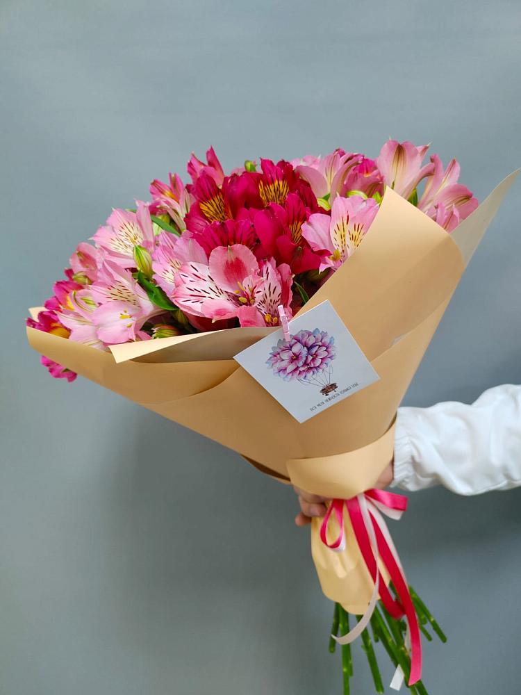 Букет цветов из: Альстромерии в Усть-Цильме