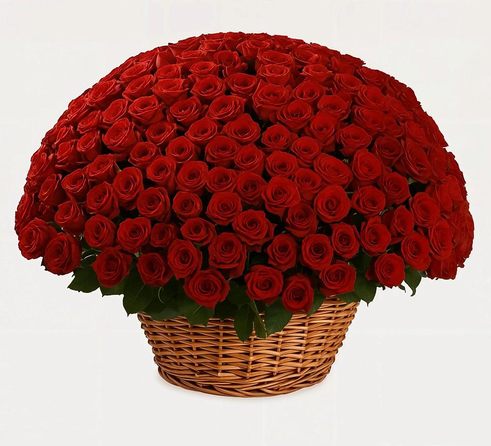 Премиум букет из: Розы в Усть-Цильме