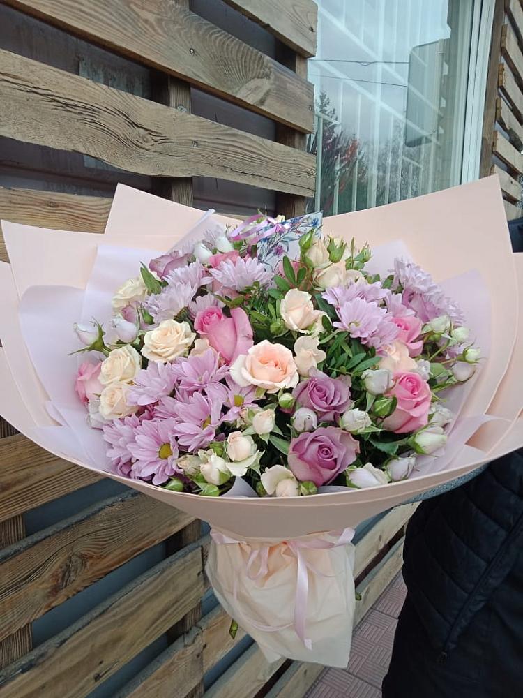 Букет цветов из: Розы и Хризантемы в Усть-Цильме