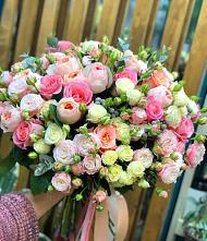 Букет цветов из:  Розы #REPLACE_PRED# Усть-Цильме