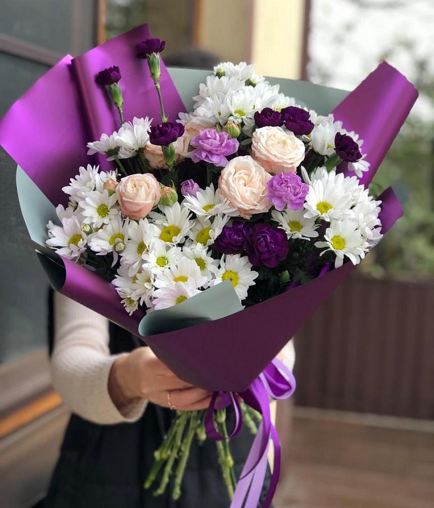 Букет цветов из: Хризантемы, Гвоздики и Розы в Усть-Цильме