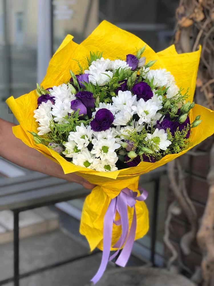 Букет цветов из: Ирисы, Хризантемы и Ромашки в Усть-Цильме