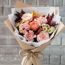 Букет цветов из:  Гвоздики, Хризантемы и Розы в Усть-Цильме