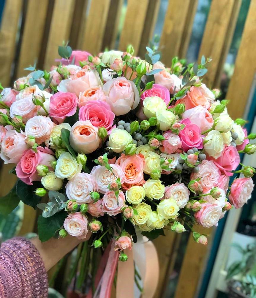 Букет цветов из: Розы в Усть-Цильме