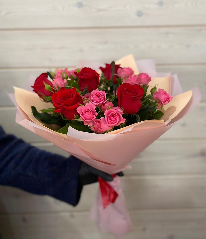 Букет цветов из: Розы в Усть-Цильме