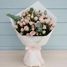 Букет цветов из:  Розы в Усть-Цильме