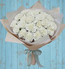 Букет цветов из:  Гвоздики в Усть-Цильме