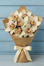 Букет цветов из:  Орхидеи и Розы в Усть-Цильме